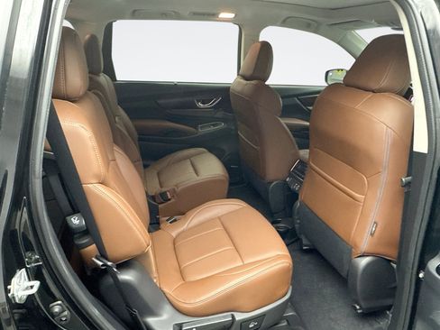 Used 2023 Subaru Ascent Touring image 18