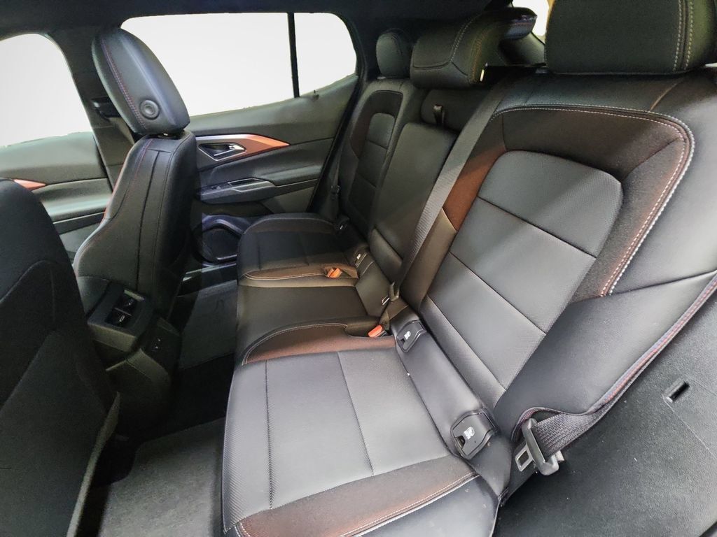 Certified 2026 Chevrolet Equinox EV RS w/ Convenience Package II AWD/4WD image 26