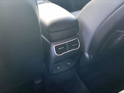 Used 2023 Hyundai Santa Fe SE image 33