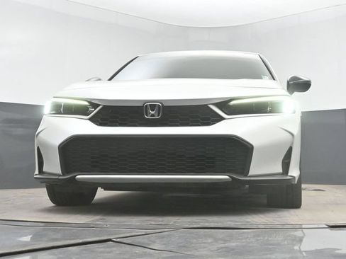 Used 2025 Honda Civic Sport image 41