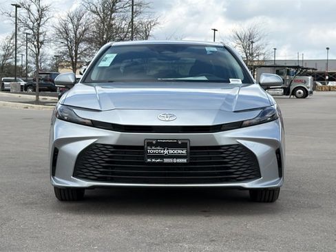 New 2026 Toyota Camry LE image 2
