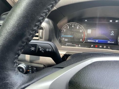 Used 2022 Ford Explorer Limited image 35