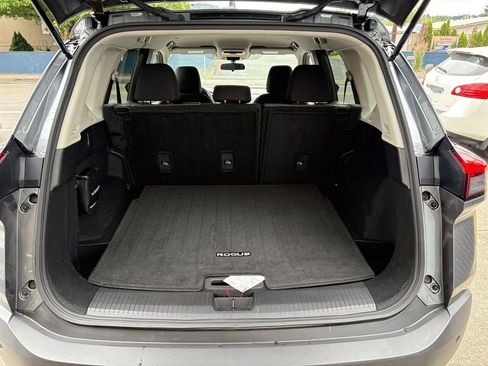 Certified 2023 Nissan Rogue SV image 33