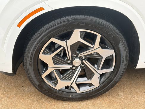 Used 2022 Hyundai Palisade Calligraphy image 42