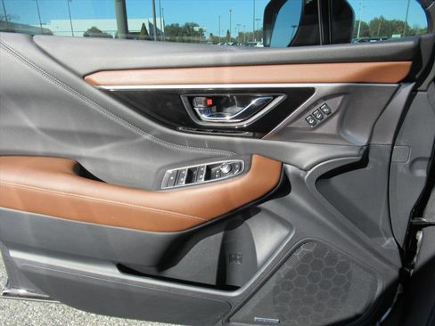 Used 2020 Subaru Outback Touring XT image 20