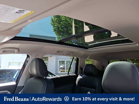 Certified 2023 Volkswagen Atlas SEL AWD/4WD image 20