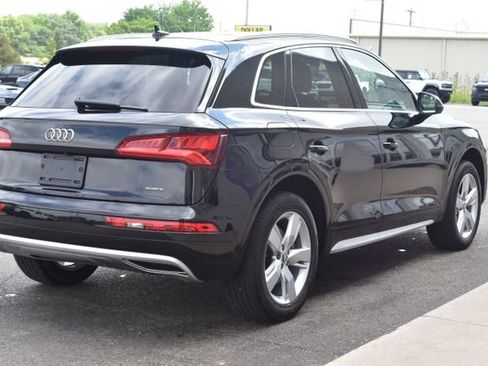 Used 2019 Audi Q5 2.0T Premium Plus w/ Premium Plus Package AWD/4WD image 13