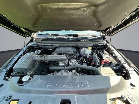 Used 2019 RAM 1500 Big Horn RWD image 31