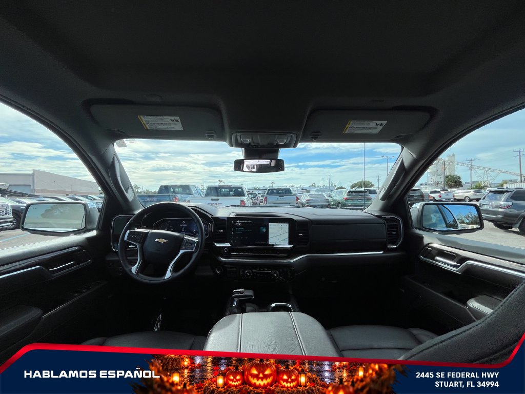 Used 2025 Chevrolet Silverado 1500 LTZ AWD/4WD image 14