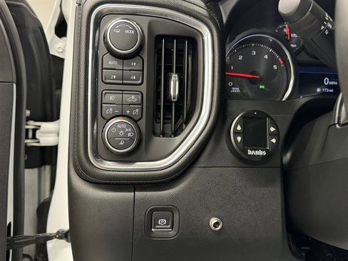 Used 2020 Chevrolet Silverado 2500 LTZ w/ LTZ Plus Package AWD/4WD image 33
