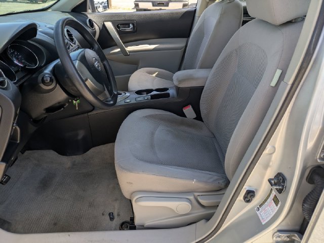 Used 2013 Nissan Rogue S FWD image 13