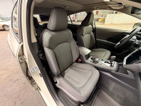 Certified 2024 Subaru Crosstrek 2.0i Premium AWD/4WD image 15