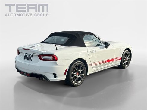 Certified 2018 FIAT 124 Spider Abarth w/ Convenience Group image 7