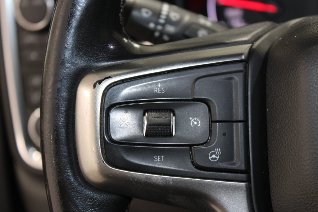 Used 2020 Chevrolet Silverado 1500 RST AWD/4WD image 18