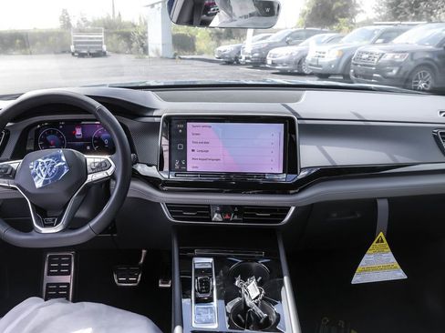 New 2026 Volkswagen Atlas Cross Sport SEL R-Line image 33