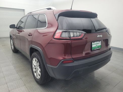 Used 2019 Jeep Cherokee Latitude w/ Popular Appearance Group image 5