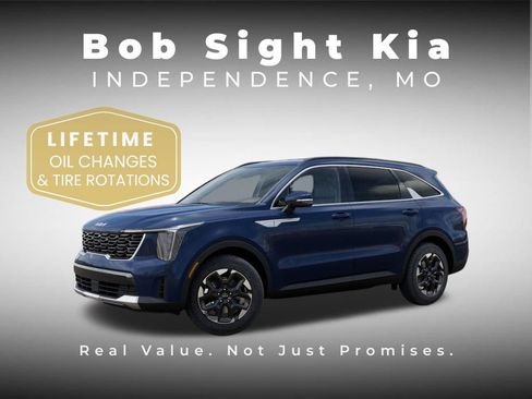 New 2026 Kia Sorento S FWD image 3