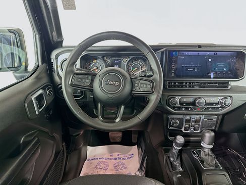Used 2024 Jeep Wrangler Unlimited Sport AWD/4WD image 20