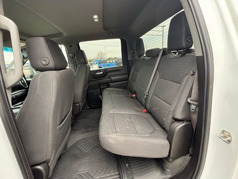 Used 2023 Chevrolet Silverado 2500 LT w/ Convenience Package image 12