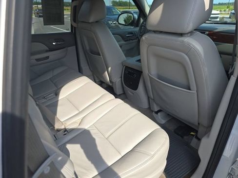 Used 2013 Chevrolet Tahoe LT w/ All-Star Edition AWD/4WD image 11