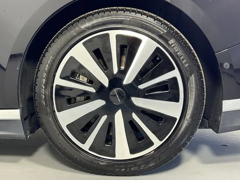 Used 2024 Lucid Air Touring AWD/4WD image 36