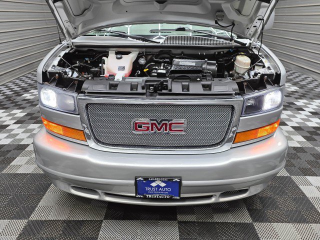 Used 2017 GMC Savana 2500 Extended RWD image 37