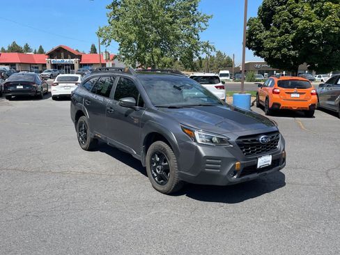 Used 2022 Subaru Outback Wilderness AWD/4WD image 7