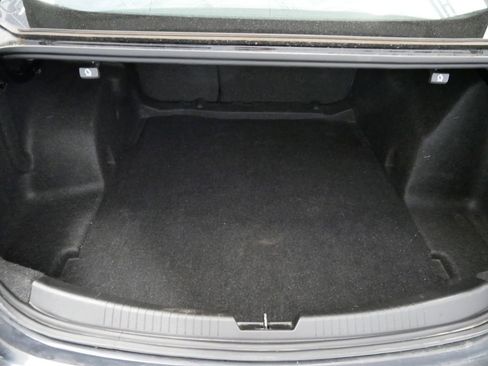 Used 2020 Chevrolet Malibu LT image 13