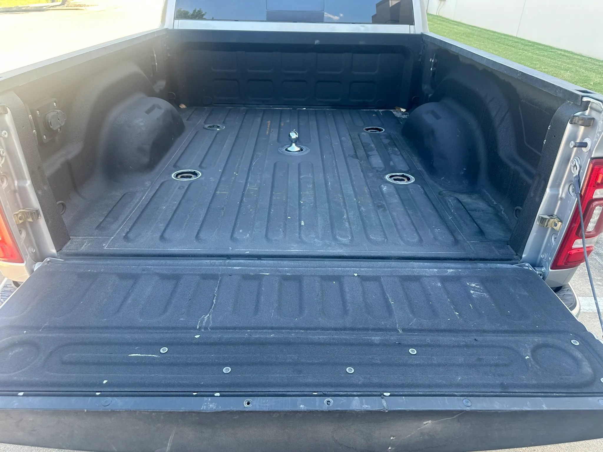 Used 2020 RAM 3500 Limited AWD/4WD image 15