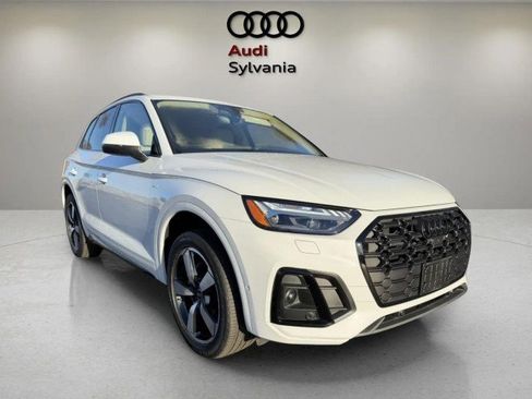 Used 2023 Audi Q5 2.0T Prestige w/ Prestige Package image 1