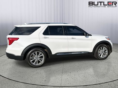 Used 2021 Ford Explorer Limited w/ Equipment Group 301A RWD image 7