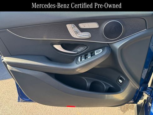 Certified 2022 Mercedes-Benz GLC 300 4MATIC image 4