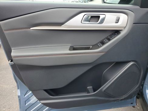 New 2026 Ford Explorer Active image 24