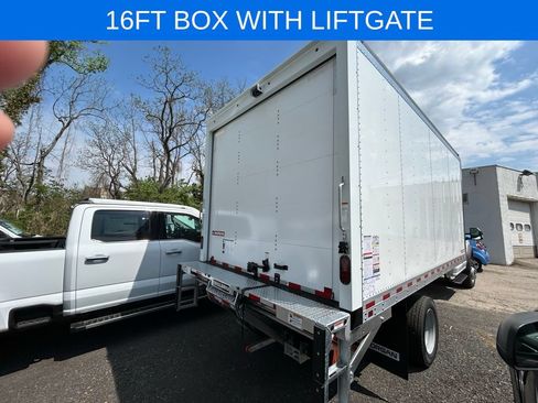 New 2026 Ford F550 2WD Regular Cab Super Duty image 4