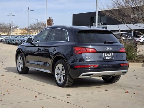 Used 2019 Audi Q5 2.0T Premium Plus w/ Premium Plus Package image 3