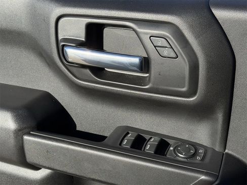 Certified 2024 Chevrolet Silverado 1500 Custom image 21