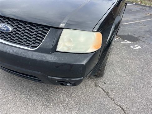 Used 2006 Ford Freestyle Limited image 9