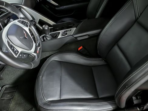 Used 2016 Chevrolet Corvette Z06 w/ 2LZ Preferred Equipment Group image 22