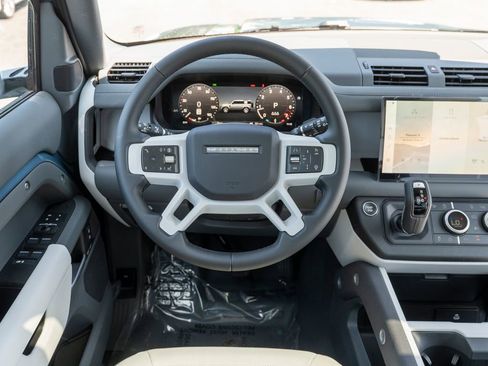 New 2025 Land Rover Defender 110 S image 12