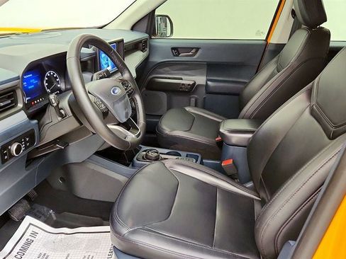 Used 2023 Ford Maverick Lariat w/ Lariat Luxury Package FWD image 11