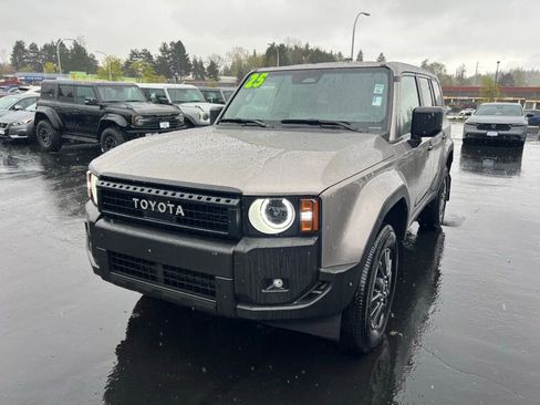Used 2025 Toyota Land Cruiser AWD/4WD image 4
