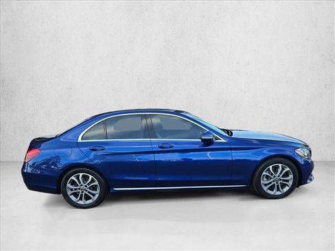 Used 2018 Mercedes-Benz C 300 Sedan image 4