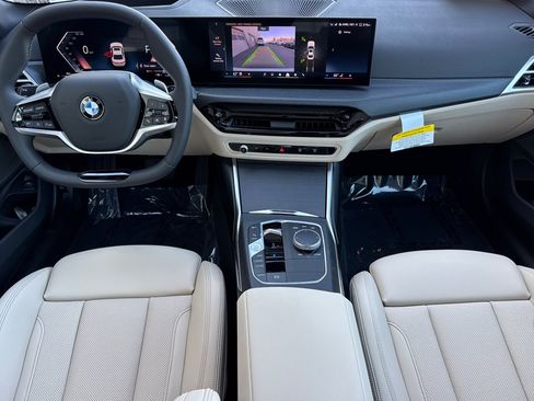 Used 2026 BMW 330i Sedan w/ Premium Package RWD image 15