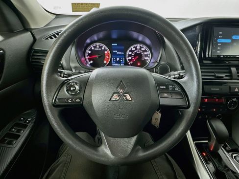 Used 2022 Mitsubishi Eclipse Cross ES AWD/4WD image 11