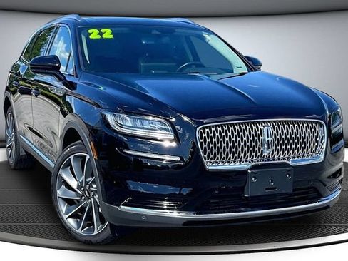 Used 2022 Lincoln Nautilus Reserve w/ Equipment Group 201A AWD/4WD image 3