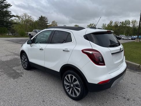 Used 2022 Buick Encore Preferred w/ Safety Package AWD/4WD image 31