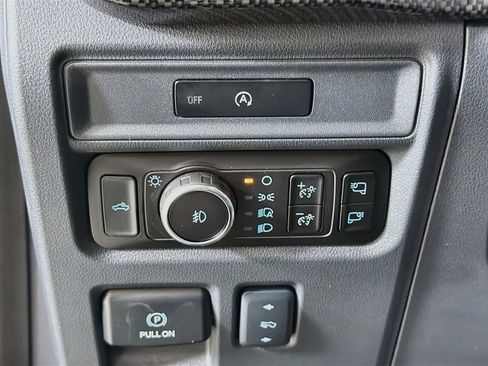 Used 2025 Ford F150 Lariat w/ Equipment Group 502A High AWD/4WD image 10