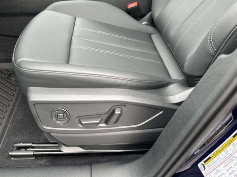 Used 2026 Audi Q5 Premium AWD/4WD image 22