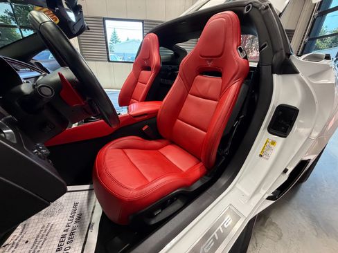 Used 2017 Chevrolet Corvette Grand Sport RWD image 5