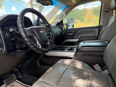 Used 2015 Chevrolet Silverado 2500 LTZ w/ LTZ Plus Package AWD/4WD image 12